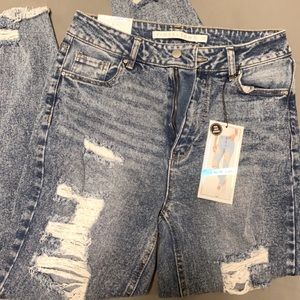Mom Jeans